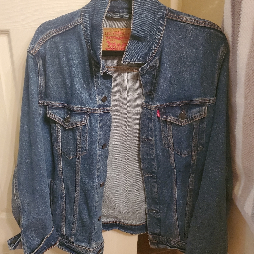 LEVI denim jackets